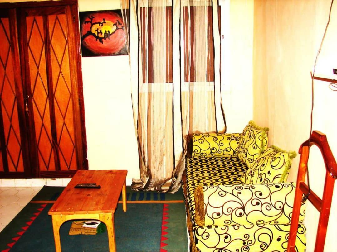 Auberge Samiraa นูแอกชอต ภายนอก รูปภาพ